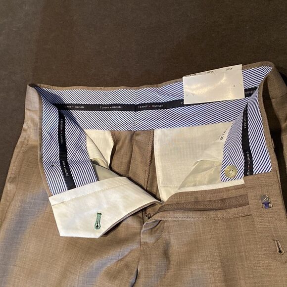 Tommy Hilfiger Men’s Tyler Tan 100% Wool Dress Pants Trim Fit W30 X L30 - Picture 5 of 9